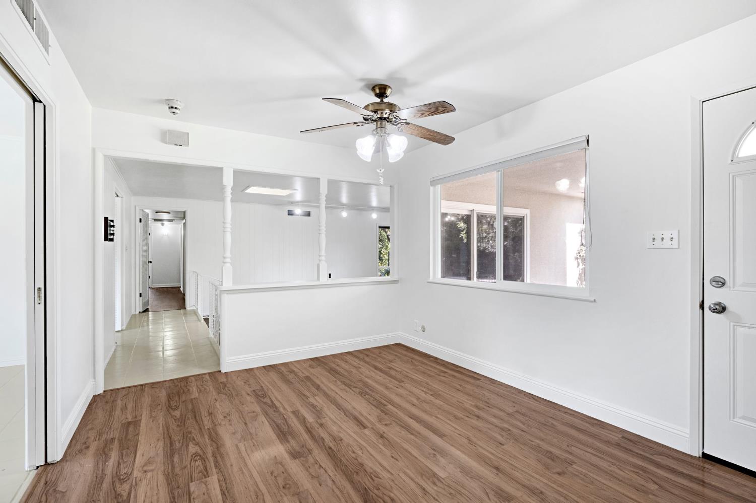 1126 E Paul Ave, Fresno, CA 93710