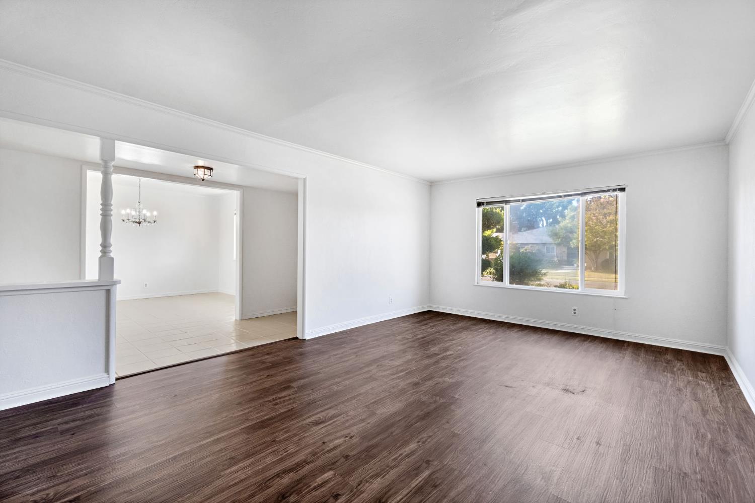 1126 E Paul Ave, Fresno, CA 93710