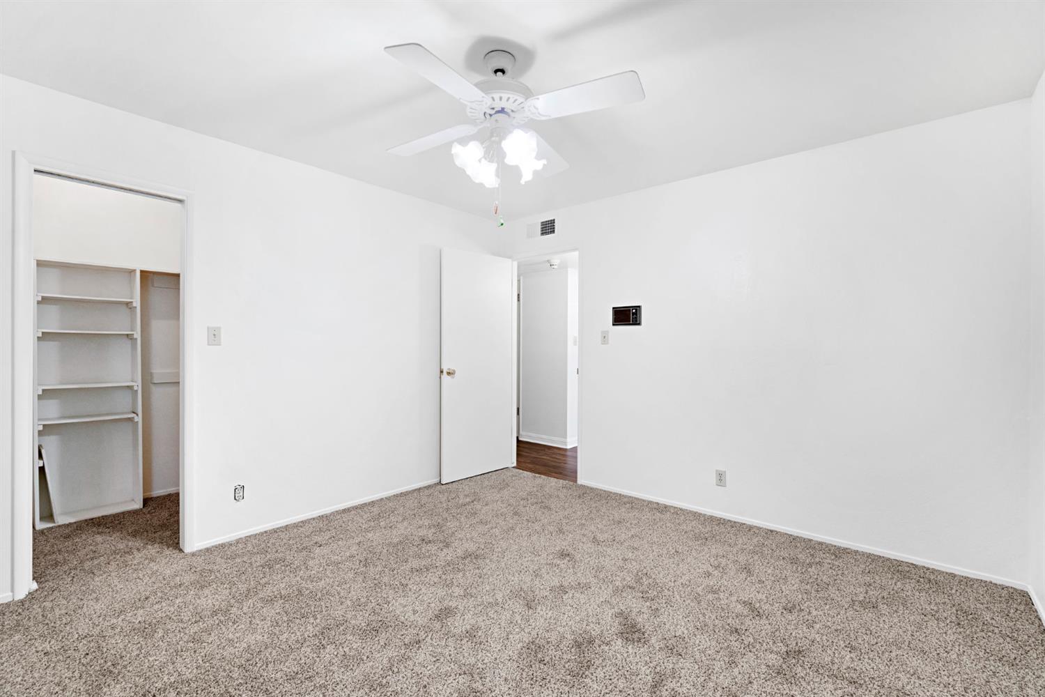 1126 E Paul Ave, Fresno, CA 93710
