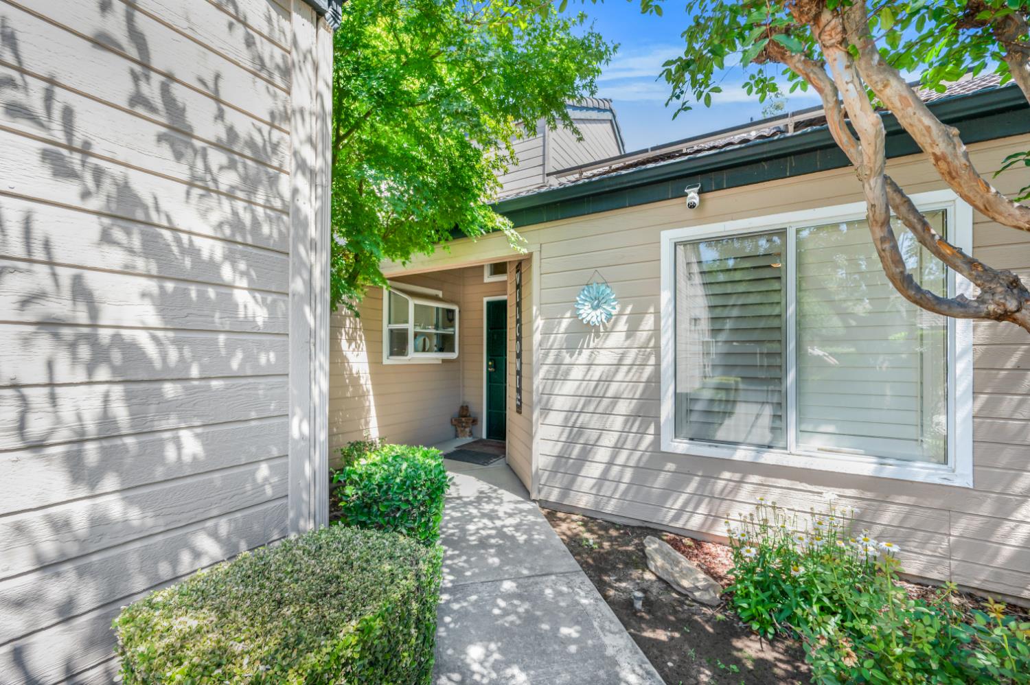 474 E Alluvial Ave #129